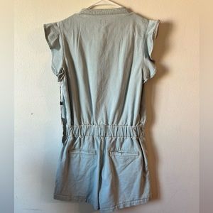 Joe’s Denim romper size medium nwt